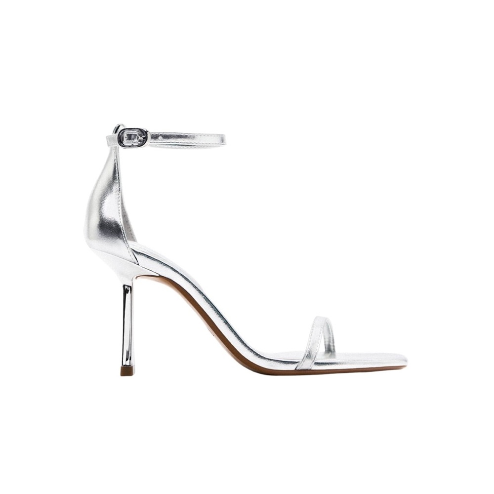 Heeled metallic silver Zara sandals
